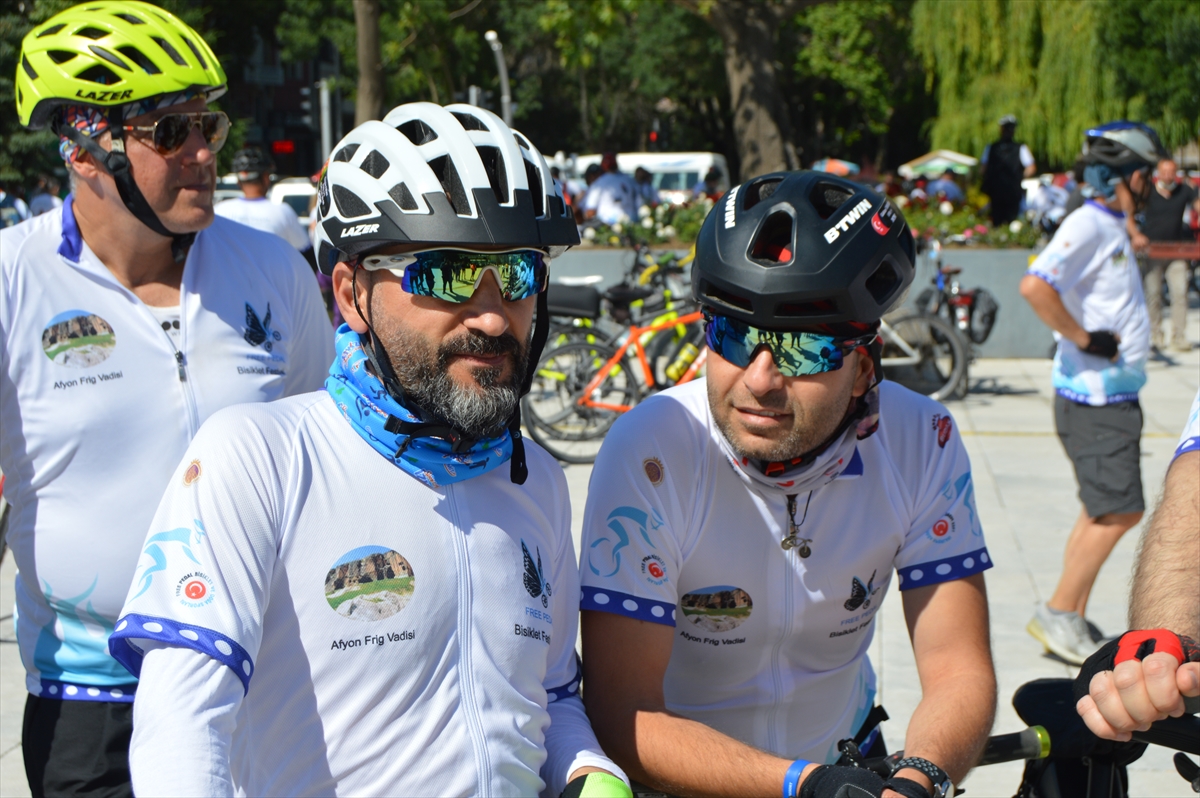 Afyonkarahisar'da Frigya Bisiklet Festivali başladı