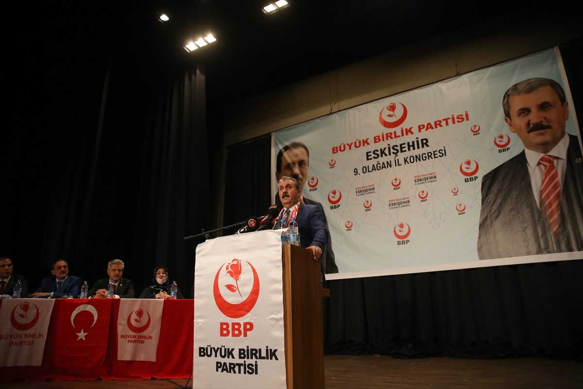 BBP Genel Başkanı Destici, Eskişehir 9. Olağan İl Kongresi'nde konuştu: