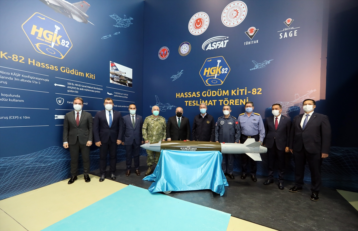 Bakan Varank, Hassas Güdüm Kiti-82 Teslimat Töreni'ne katıldı:
