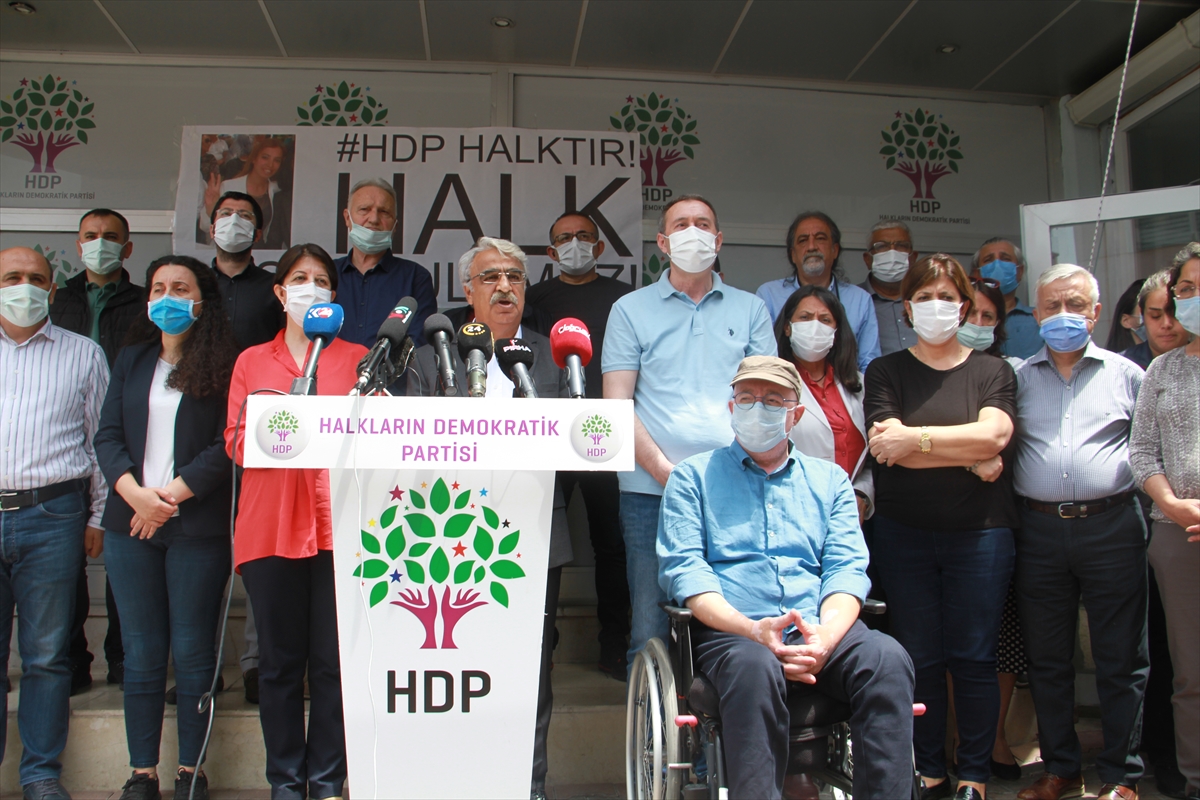 HDP'li Sancar: “Demokratik siyaset zemininde bütün meşru hakları kullanarak HDP'yi kapattırmayacağız”