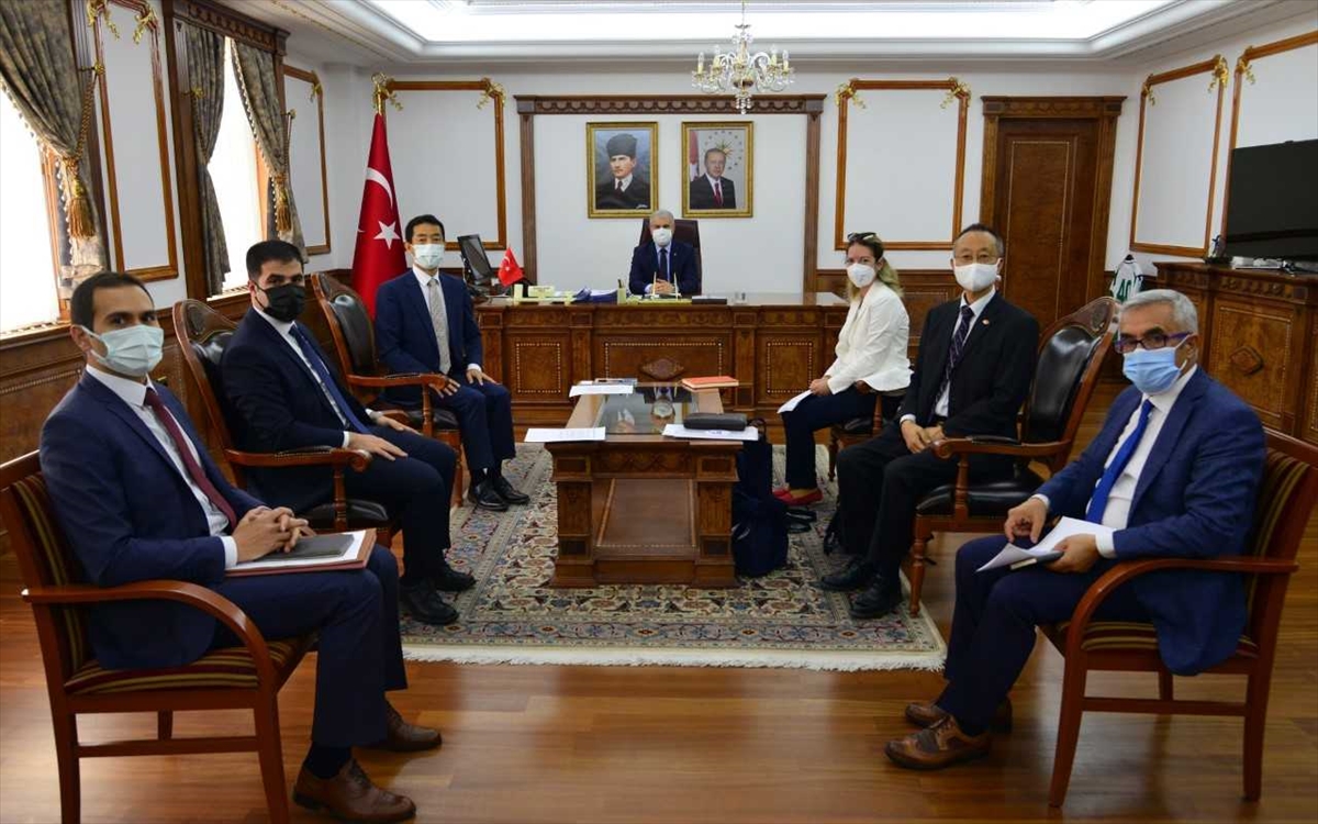 Japonya JICA heyeti Kırşehir Valisi Akın'ı ziyaret etti