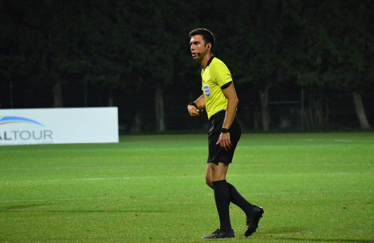 Futbol: Uluslararası Rival Turnuvası