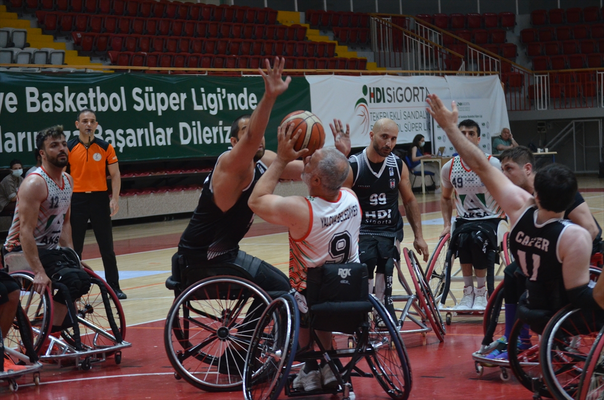 Tekerlekli Sandalye Basketbol Süper Ligi play-off yarı finalistleri belli oldu