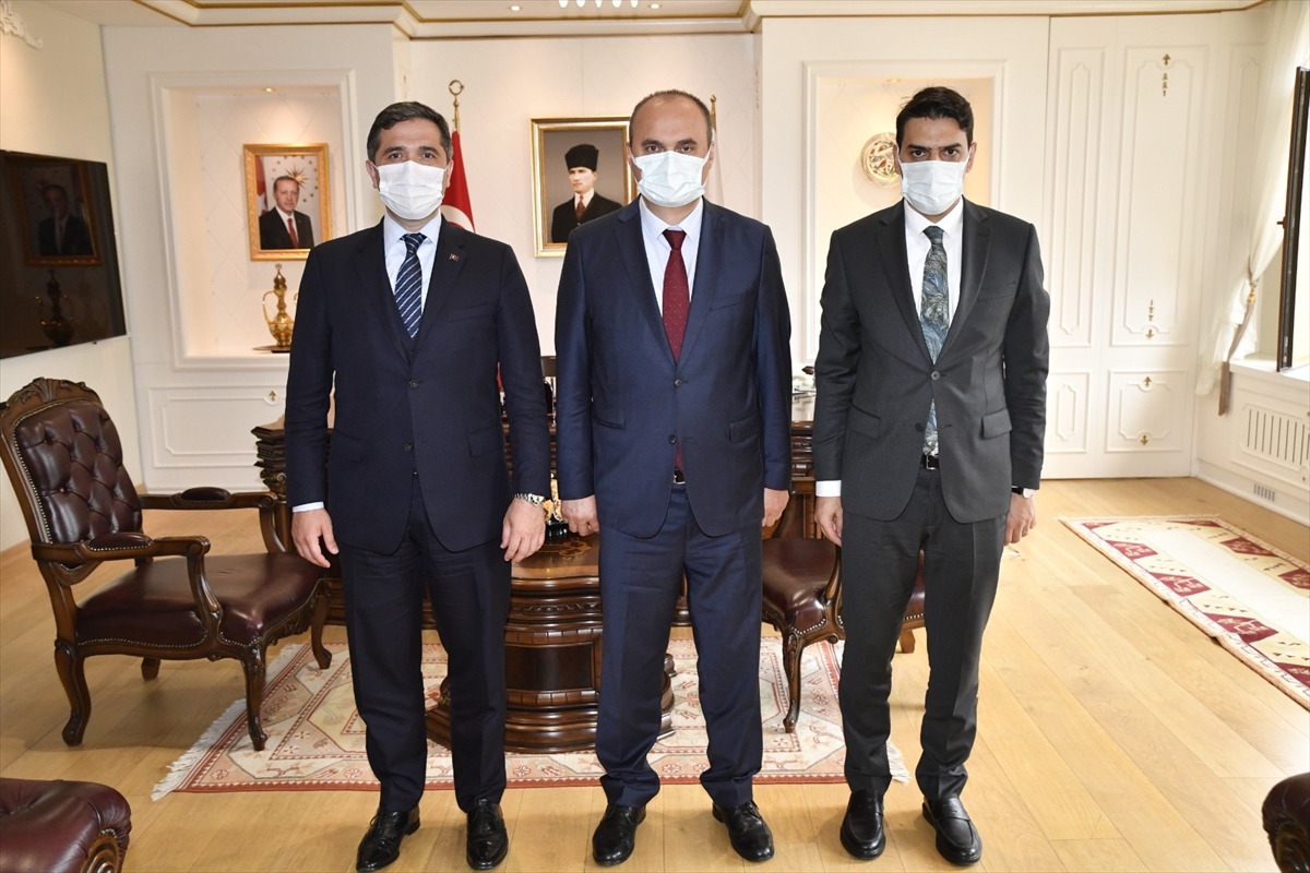 YTB Başkanı Eren: “Bu yıl da Memleket Yolu'na çıkan vatandaşlarımızın yanında olacağız”