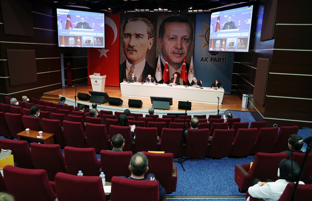 AK Parti MKYK toplandı