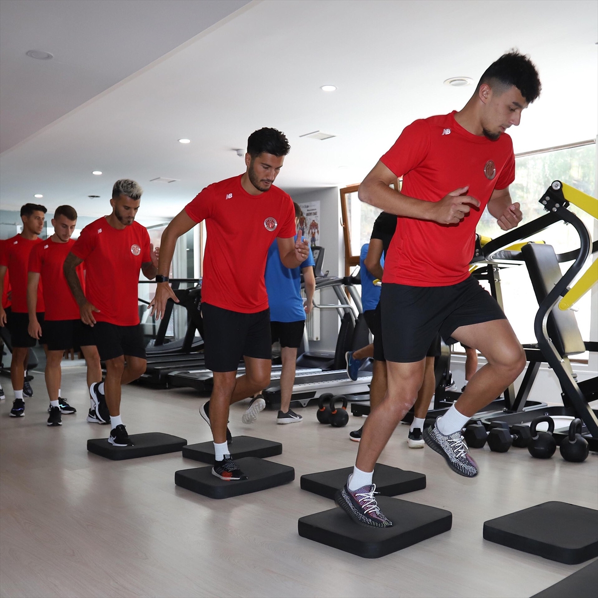 Antalyaspor, Erzurum kampında yeni sezon hazırlıklarına devam ediyor