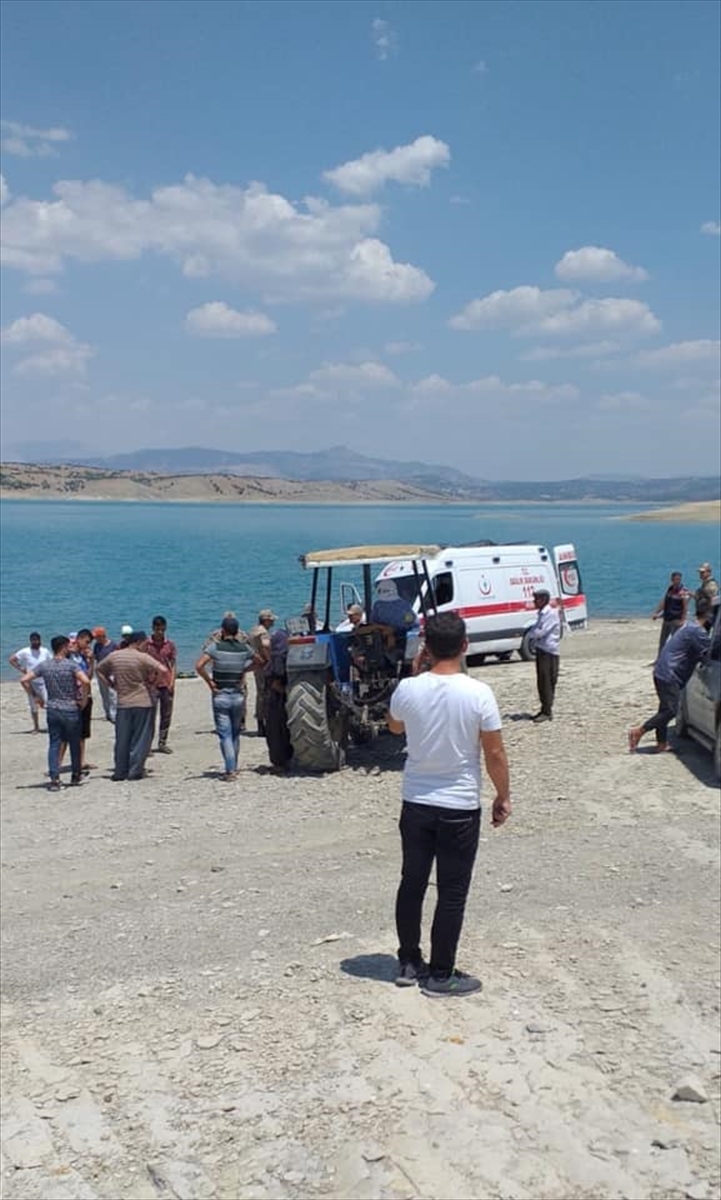 Diyarbakır'da serinlemek için baraj gölüne giren genç boğuldu