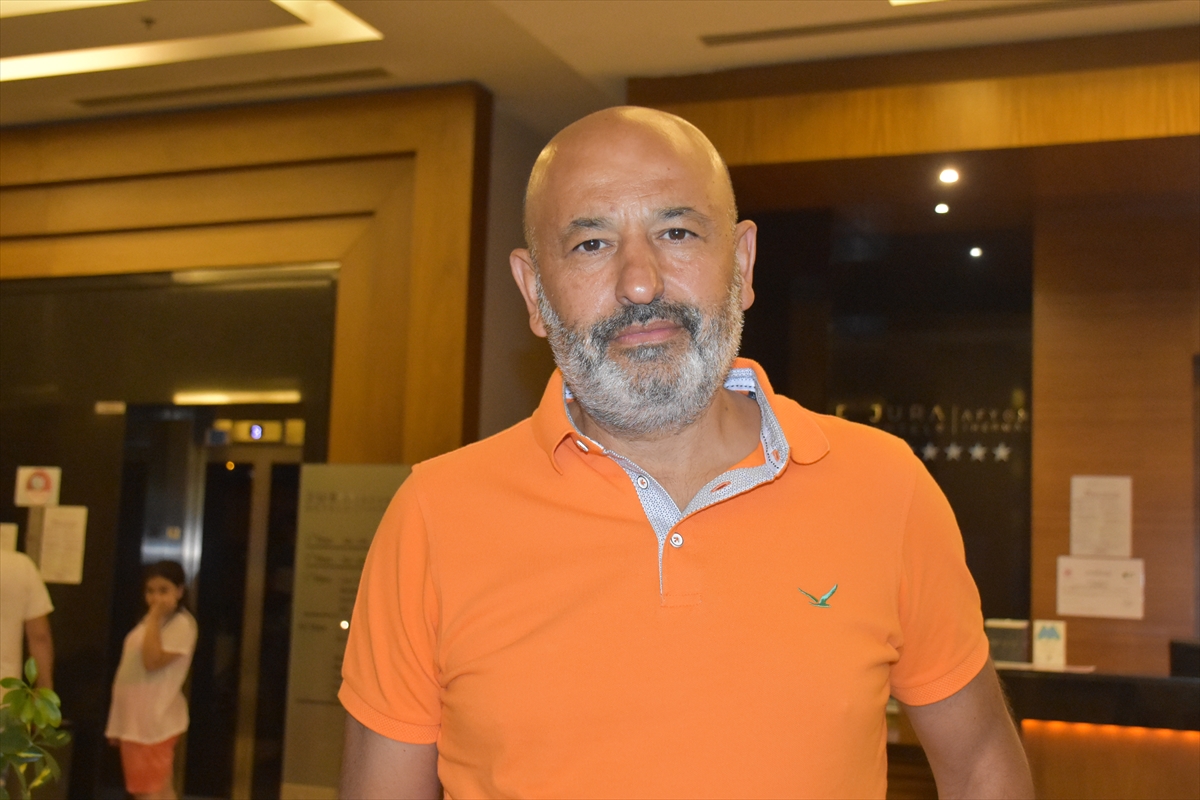 İşitme Engelliler Milli Futbol Takımı Afyonkarahisar'da kampa girdi