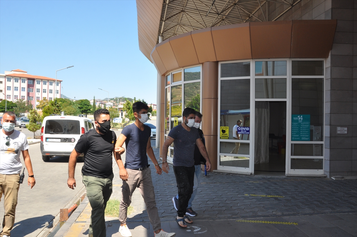 Manisa'da iki aile arasında çıkan kavgada 1 kişi öldü, 3 kişi yaralandı