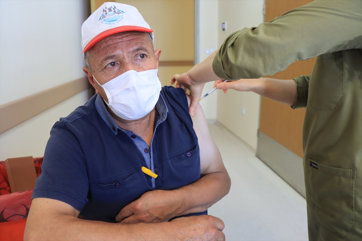 Nüfusa göre Trakya'da aşılama oranı yüksek seyrediyor
