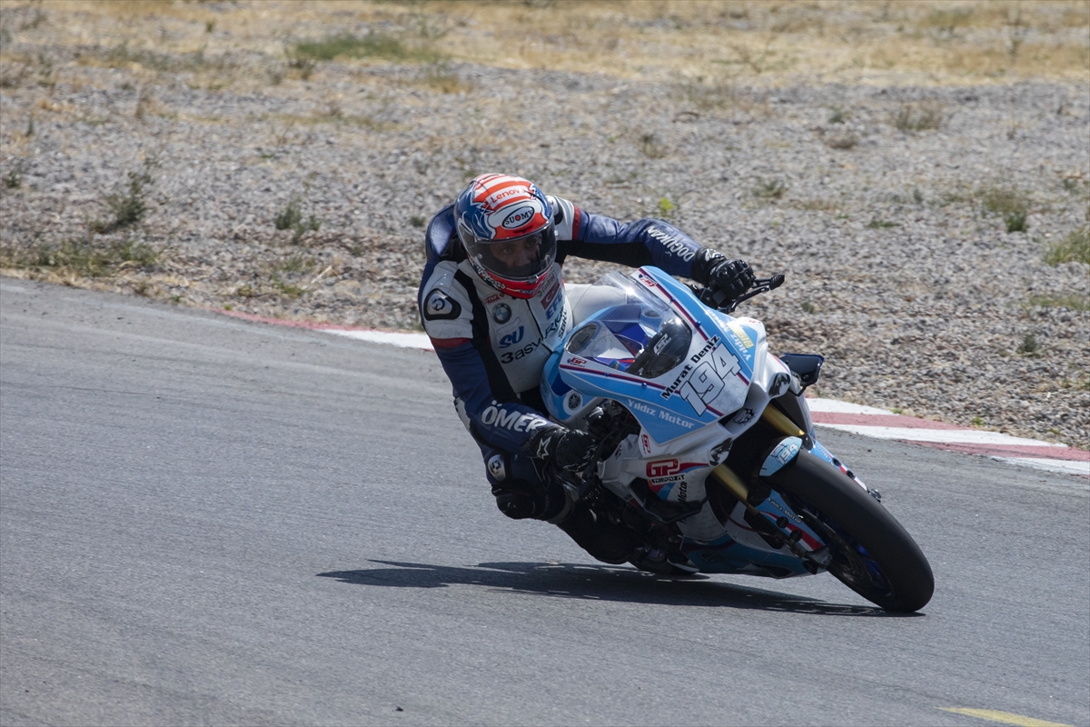 Türkiye Motosiklet Federasyonu Milli Takımlar Kaptanı Sofuoğlu, gençlerden umutlu: