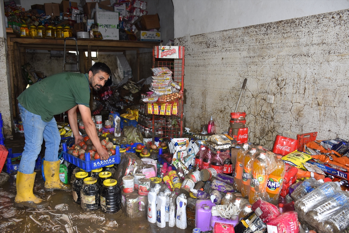 Bartın'da sel mağdurları yaşadıklarını unutamıyor