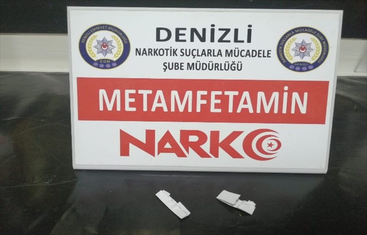 Denizli'de geniş çaplı uyuşturucu operasyonunda yakalanan 21 zanlıdan 19'una tutuklama