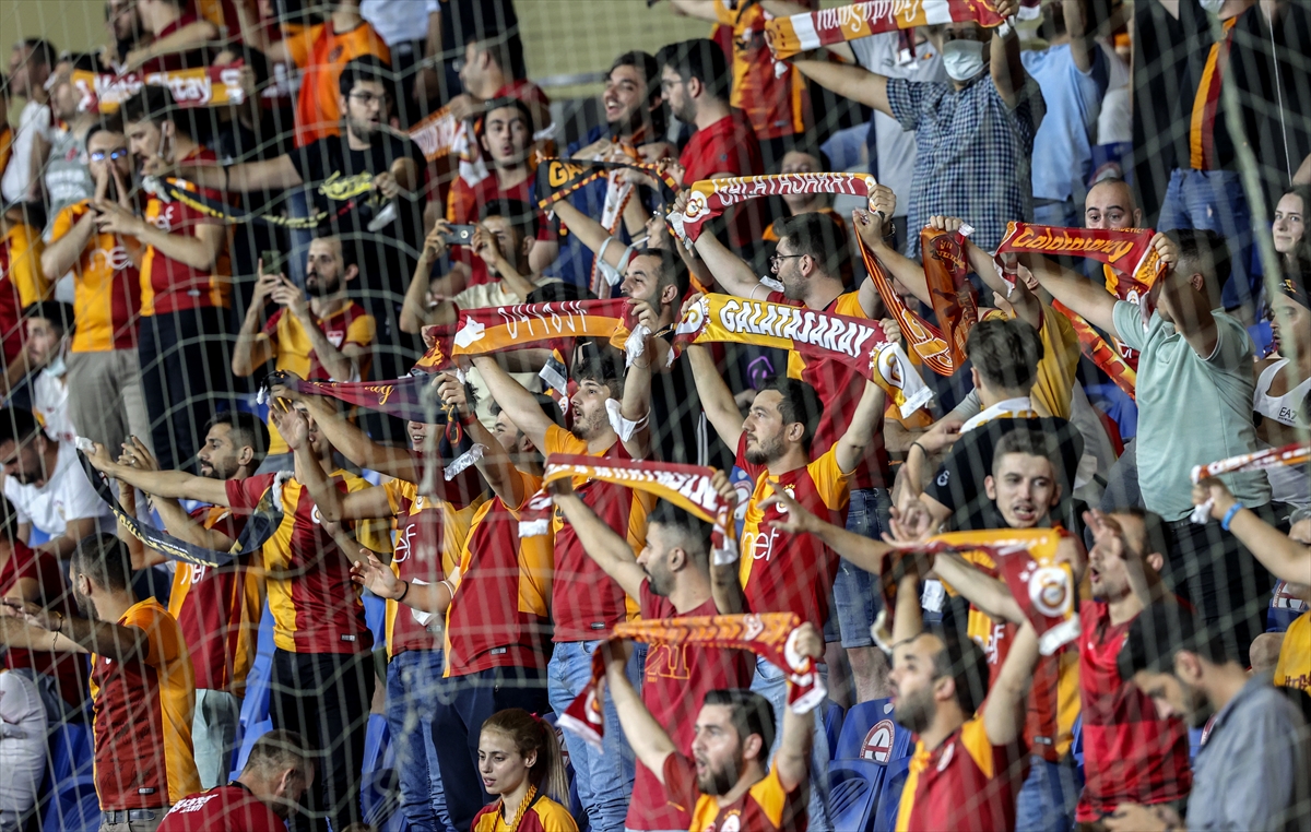 Futbol: UEFA Avrupa Ligi