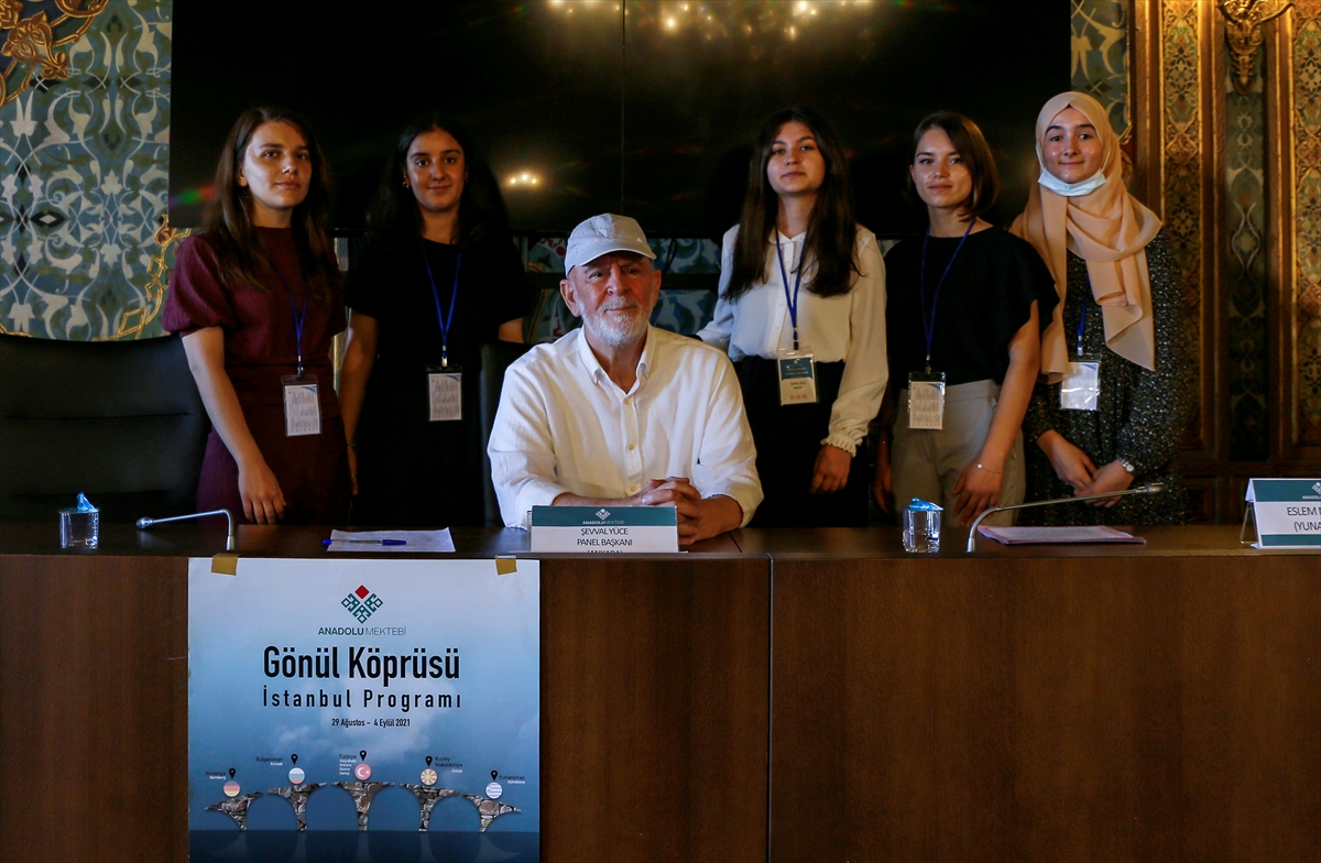 “Gönül Köprüsü İstanbul” programında Mustafa Kutlu paneli gerçekleştirildi