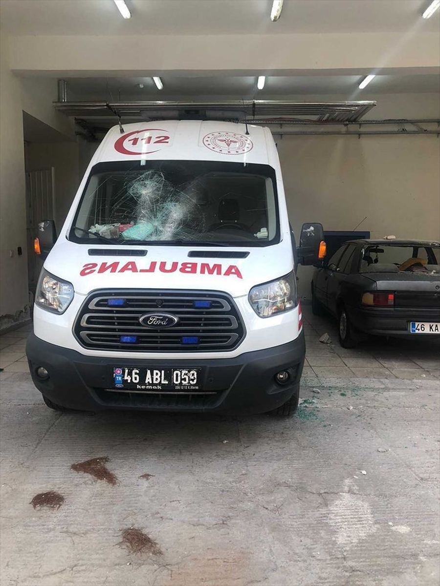 Kahramanmaraş'ta diş ağrısı için ambulans talep eden kişiden 112 istasyonuna  taşlı saldırı