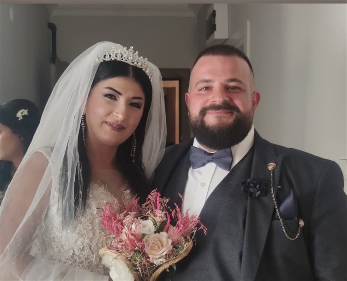 Kastamonu'da yeni evlenen çift, düğün takılarını selzedelere bağışladı