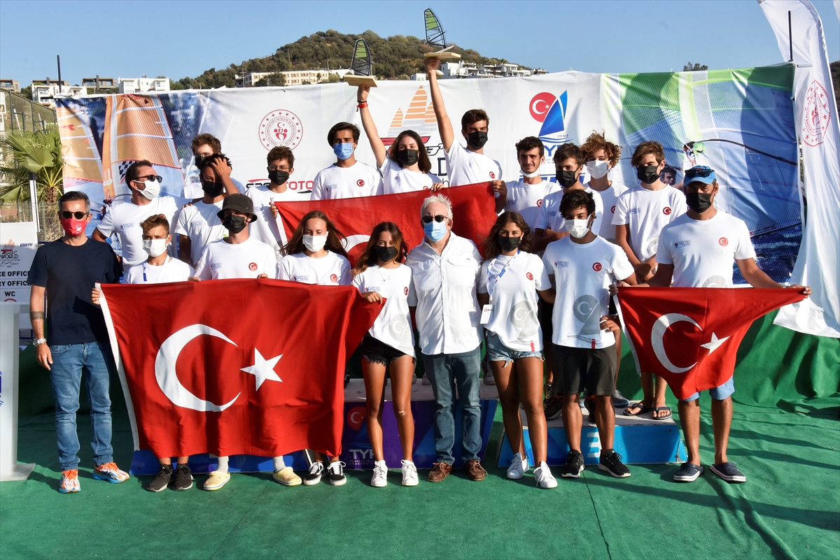 Rüzgar sörfünde 2021 Techno 293 Plus Dünya Şampiyonası ödül töreniyle sona erdi