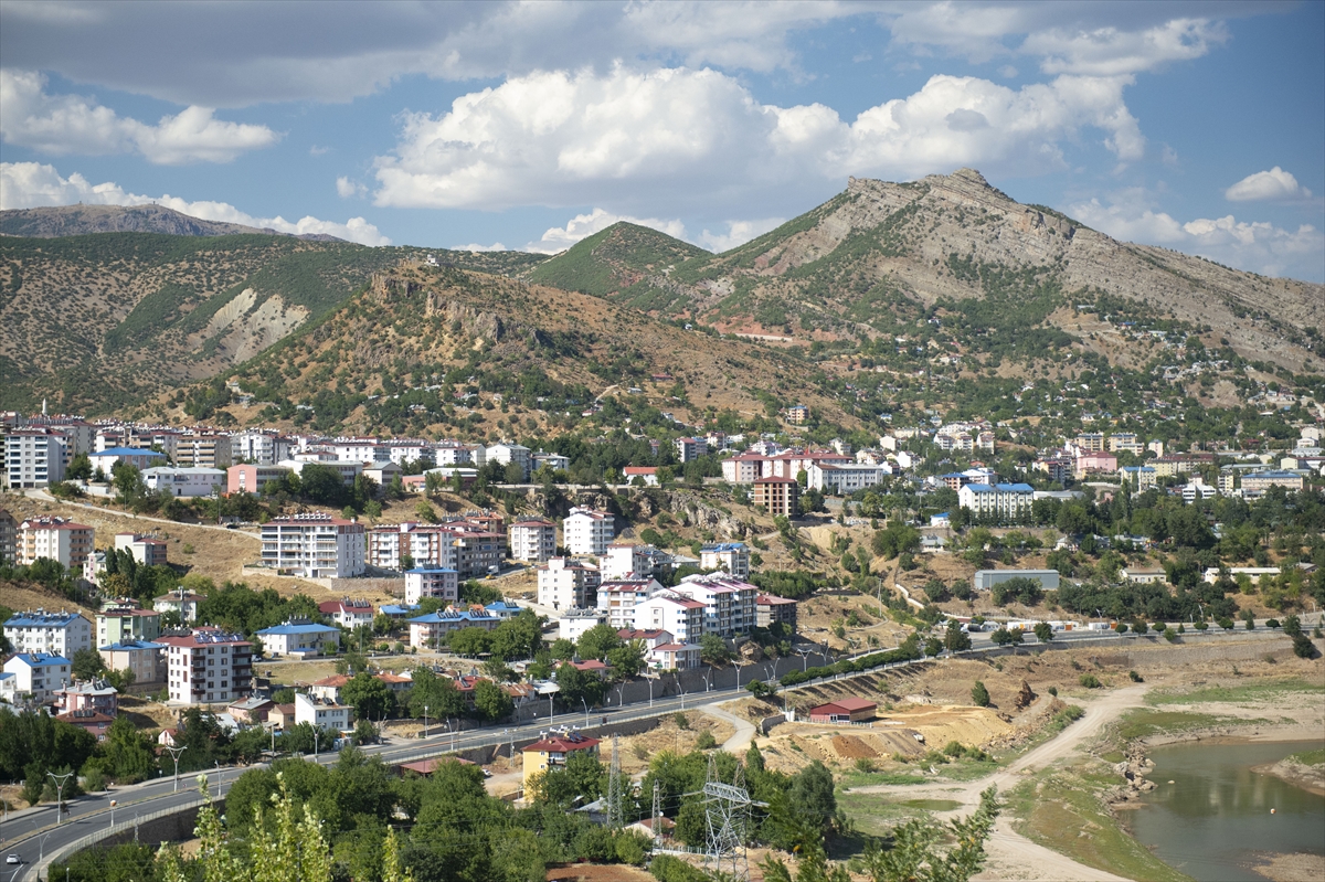 Sağlık ekiplerinin Tunceli'deki başarılı aşı çalışmaları Kovid-19'un yayılım hızını kesti