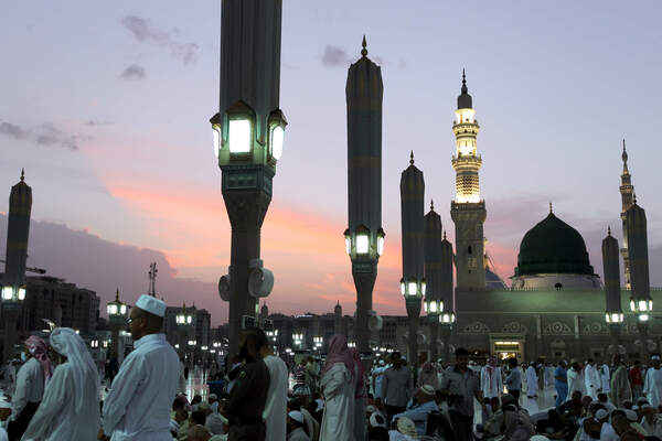 Peygamberimizin Örnek Hayatı