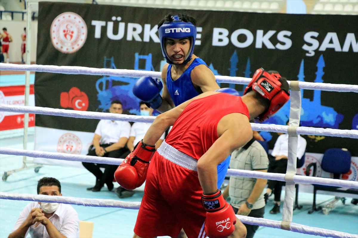 Ahmet Uygur Genç Erkek ve Genç Kadınlar Türkiye Boks Şampiyonası, Elazığ'da başladı
