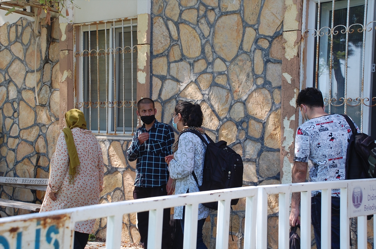 Didim'de 14 düzensiz göçmen yakalandı