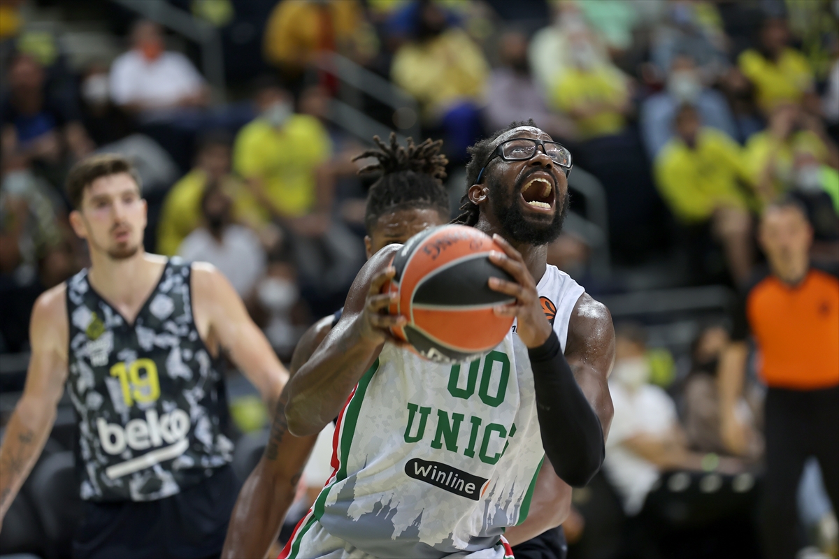 Uluslararası “Istanball Cup” basketbol turnuvası