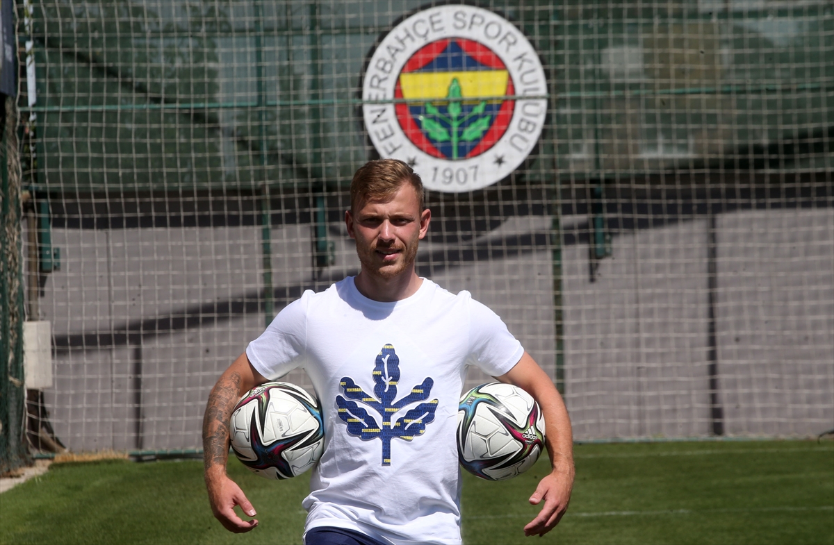 Fenerbahçe'nin yeni transferi Max Meyer, forma giymeye hazır: