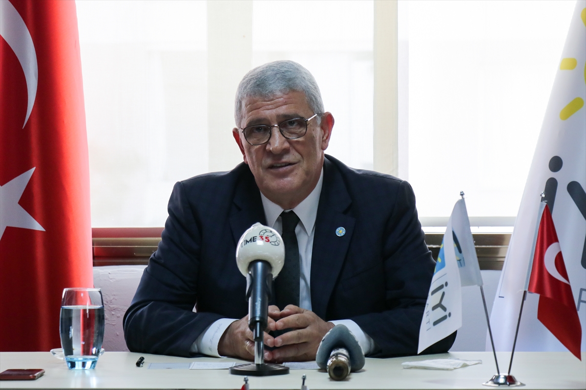 İYİ Parti Grup Başkanvekili Dervişoğlu, İzmir'de gündemi değerlendirdi: