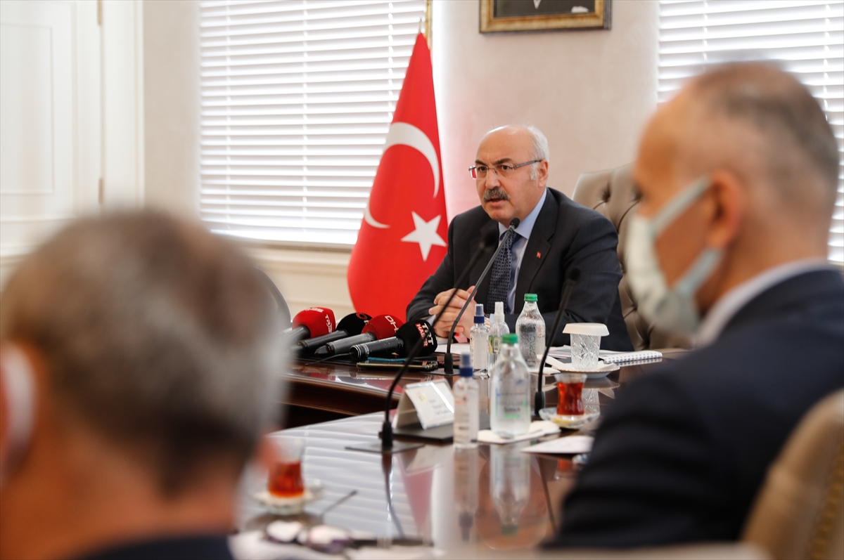 İzmir'de kalacak yeri olmayan öğrenciler misafirhanelerde ücretsiz barınabilecek