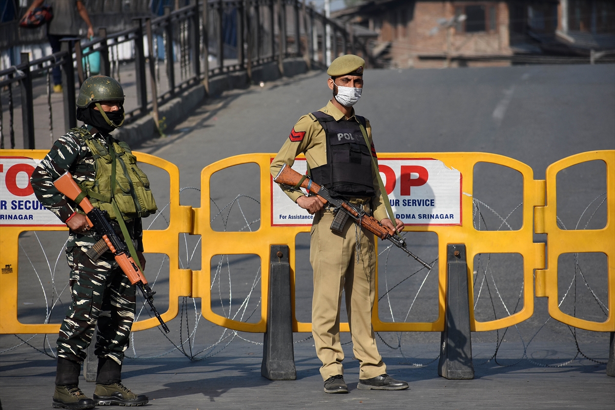 Keşmir'in önde gelen lideri Seyyid Ali Geylani vefat etti