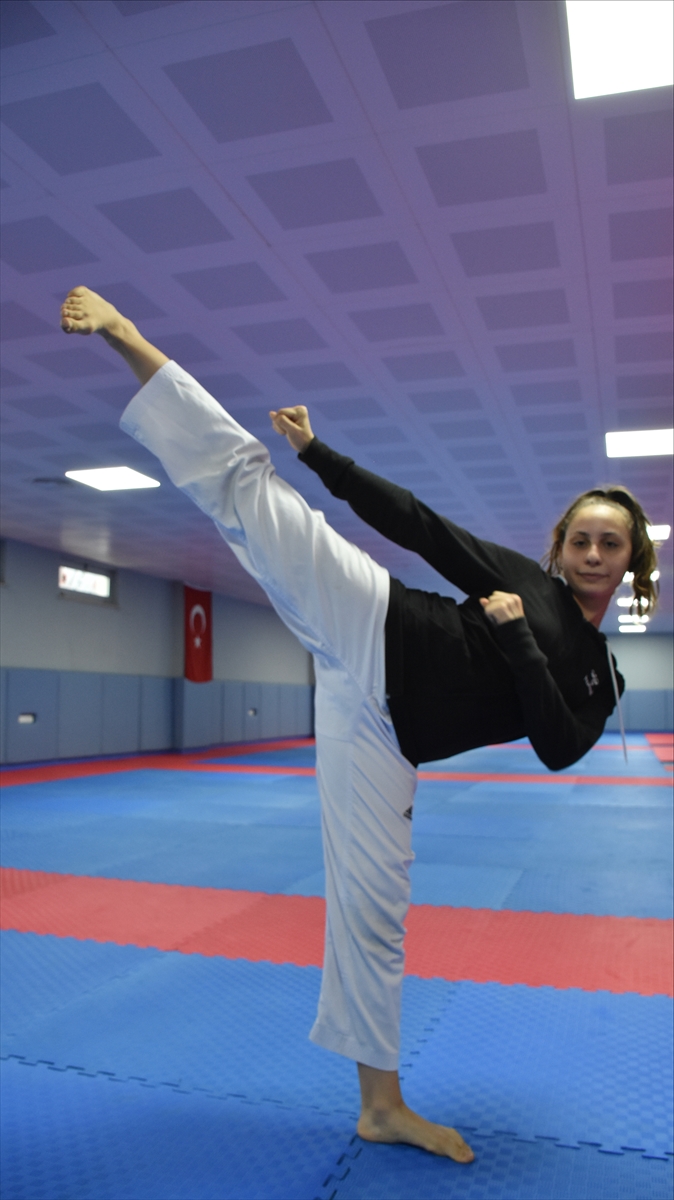 Olimpiyat şampiyonları Sürmeneli ve Öztürk, Trabzonlu gençlere örnek oldu