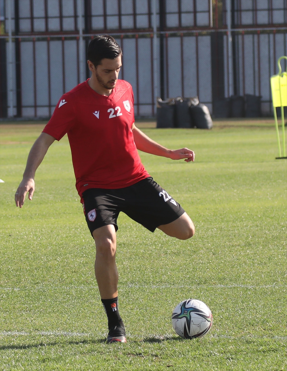 Samsunspor Teknik Direktörü Altıparmak: “Antrenörlük hayatımda bu kadar farklı mağlubiyetim olmamıştı”