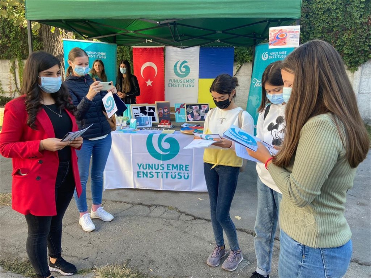 Yunus Emre Enstitüsü Türk Dil Bayramı'nı Romanya'da Türkçe etkinliğiyle kutladı