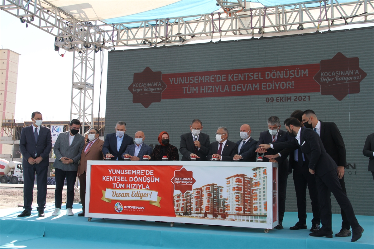 AK Parti'li Özhaseki, Kayseri'de Yerel Yönetim Politikaları Çalıştayı'nda konuştu: