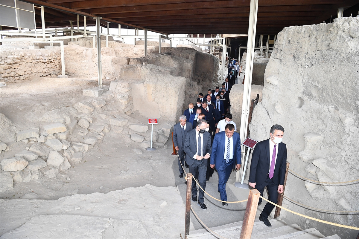 Arslantepe Höyüğü alanında yapılacak çalışmalarla ilgili Malatya'da toplantı düzenlendi