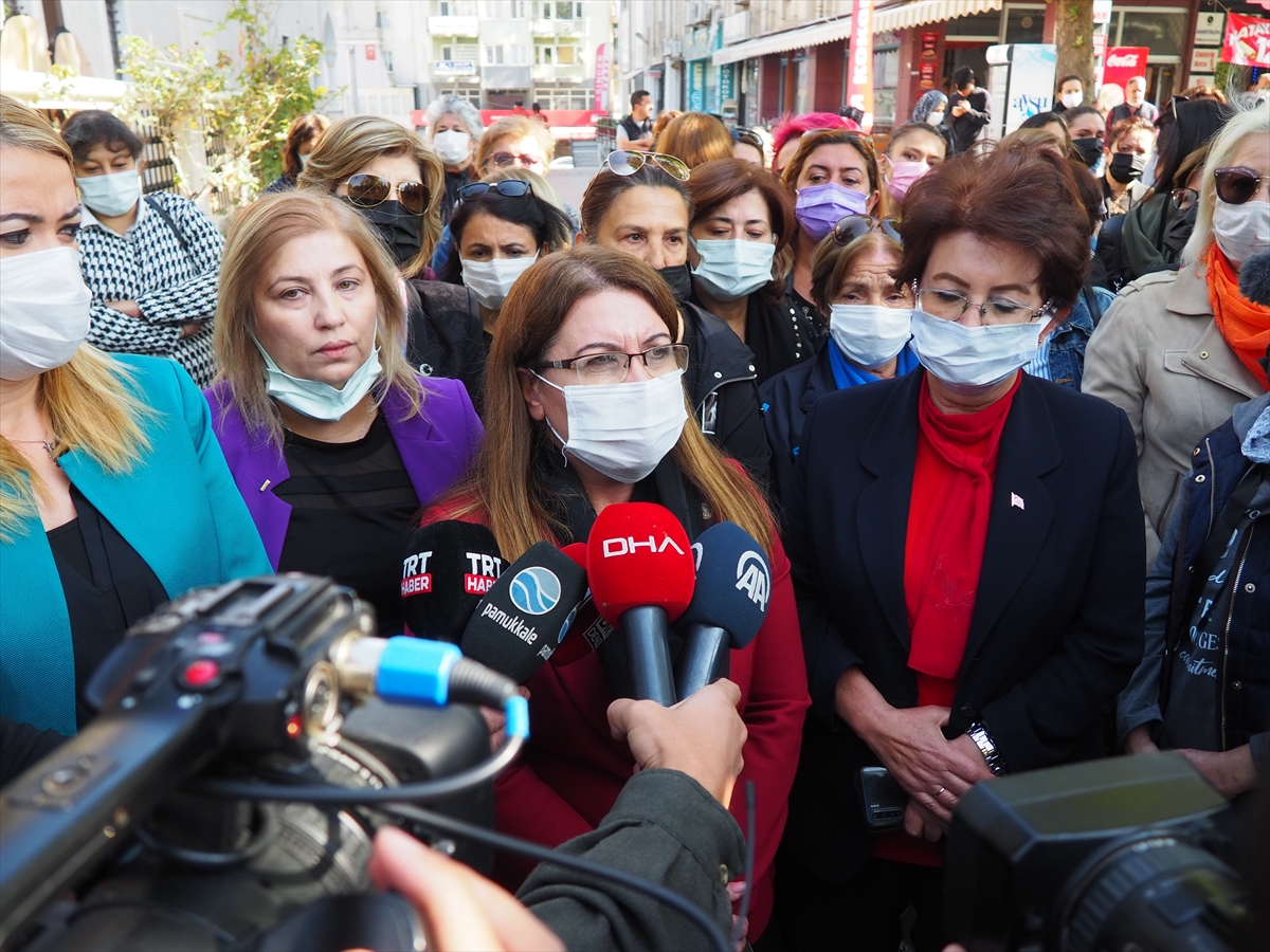 Denizli'de erkek arkadaşı tarafından öldürülen Şebnem Şirin son yolculuğuna uğurlandı