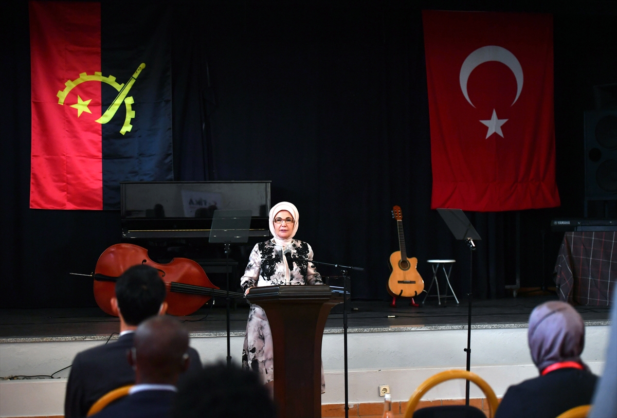 Emine Erdoğan, Rangel Kadın Mesleki Eğitim Merkezi Destek Projesi etkinliğinde konuştu:
