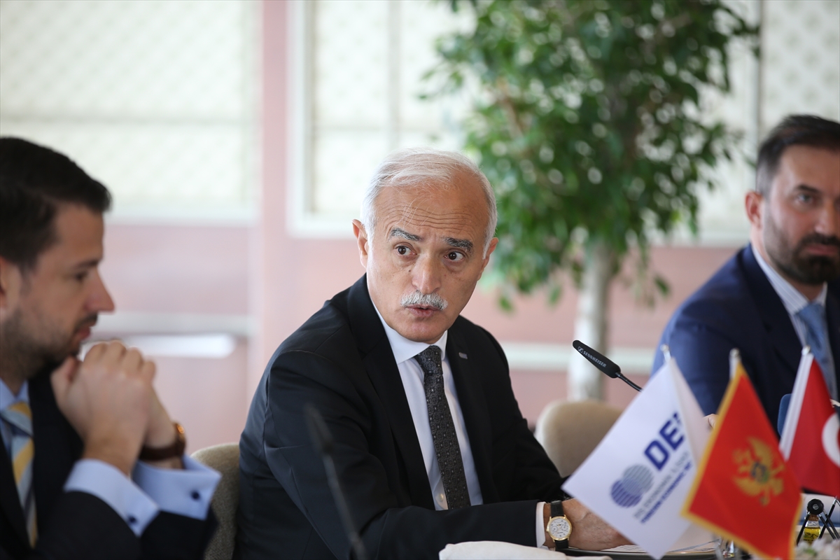 Karadağ Türk yatırımcıları bekliyor