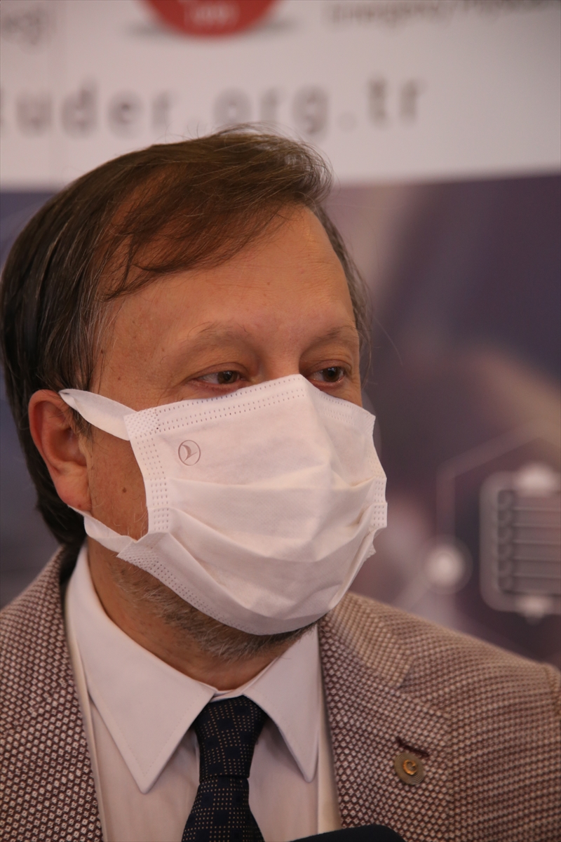 Kovid-19'dan korunmak için evlerin havalandırılmasının unutulmaması önerisi