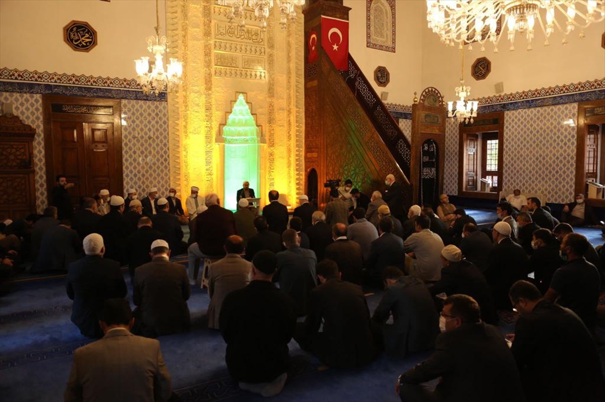 Dua (Salat) ordusu hazır ol..! Haydi sipere