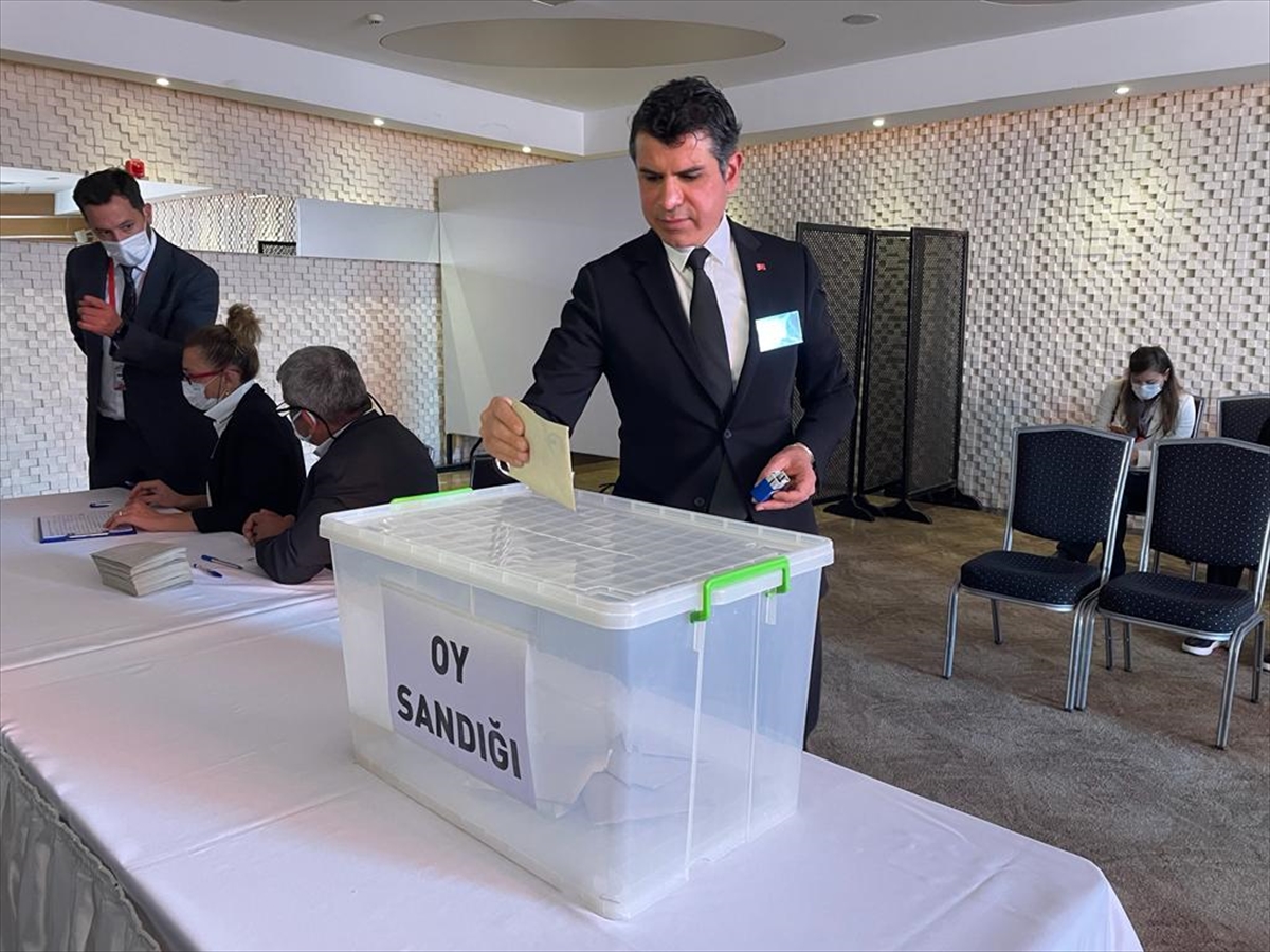 Türkiye Motosiklet Federasyonu Başkanı Bekir Yunus Uçar güven tazeledi
