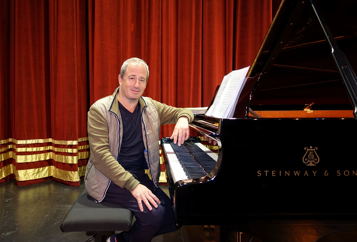 Virtüözler Iskandar Widjaja ve Itamar Golan, İstanbul'da konser verdi