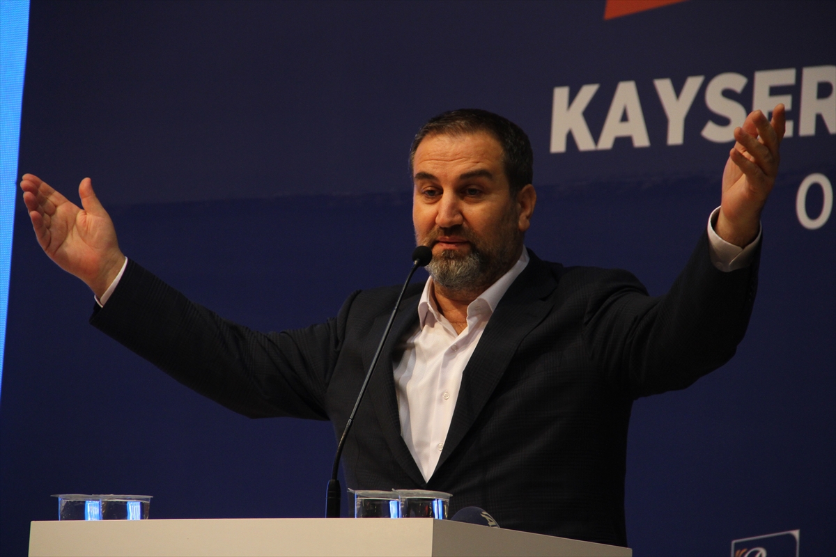 AK Parti Genel Başkan Yardımcısı Şen, Kayseri'de gündemi değerlendirdi: