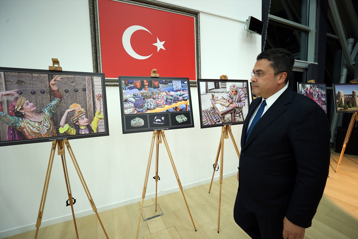 Brüksel'de Türk dünyası rüzgarı esti
