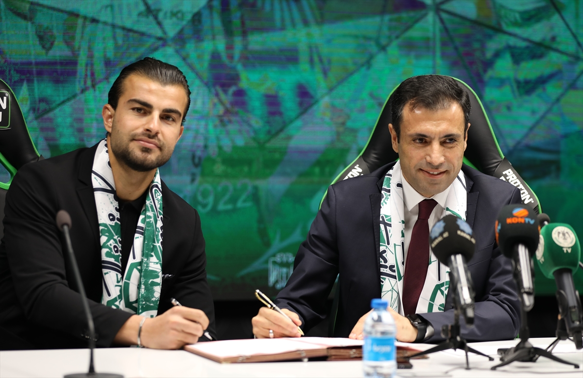 Konyaspor, 2 oyuncusuyla sözleşme yeniledi