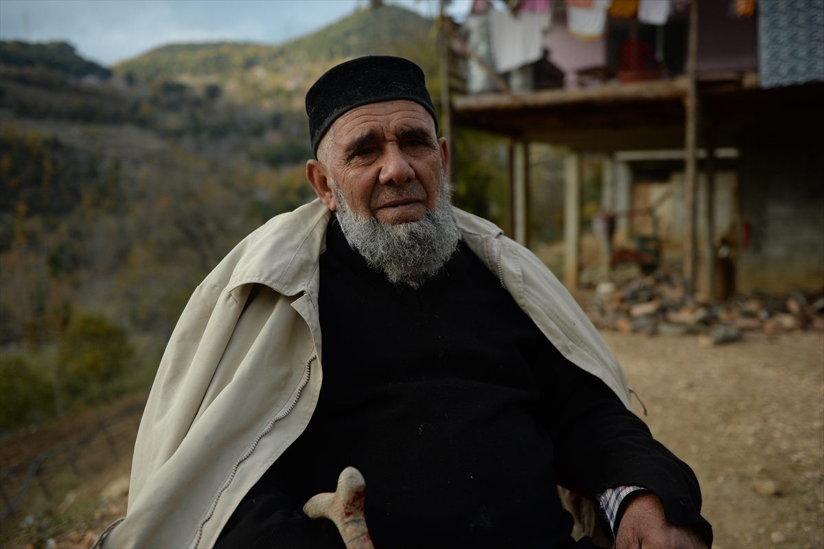 Libya'da alıkonulduktan sonra Türkiye'ye getirilen Nurettin Çalık'ın ailesi mutlu