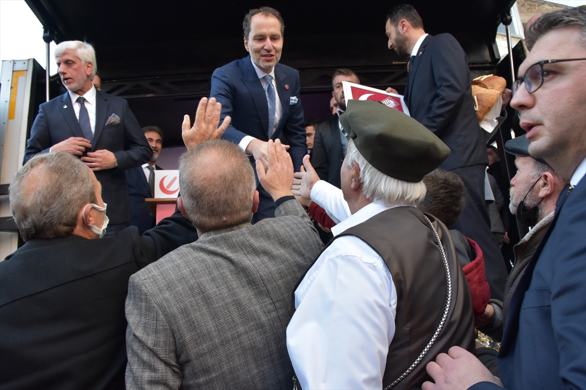 Yeniden Refah Partisi Genel Başkanı Erbakan, Trabzon'da konuştu: