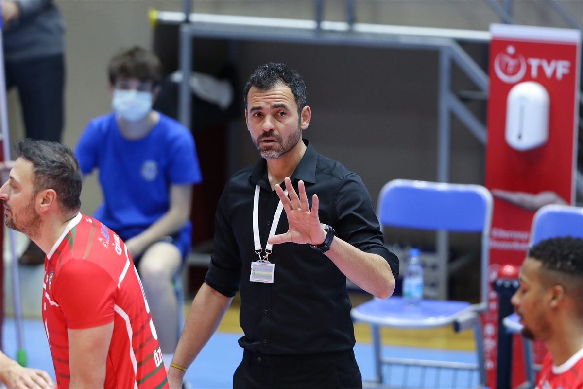 Voleybol: AXA Sigorta Efeler Ligi