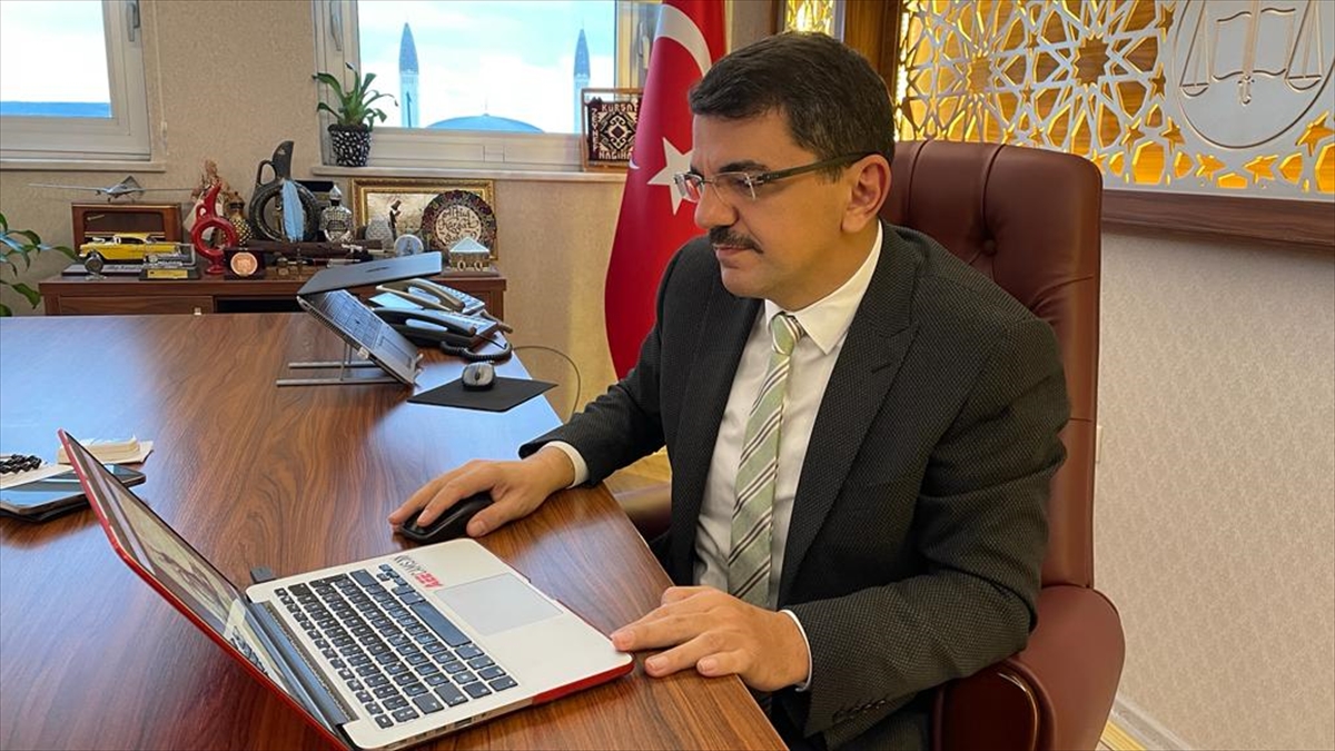 Çanakkale Cumhuriyet Başsavcısı Şahin, AA'nın “Yılın Fotoğrafları” oylamasına katıldı